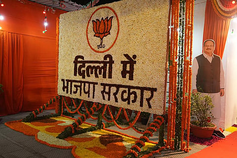 The Delhi BJP office decked up ahead of its  legislature party meeting, in New Delhi.