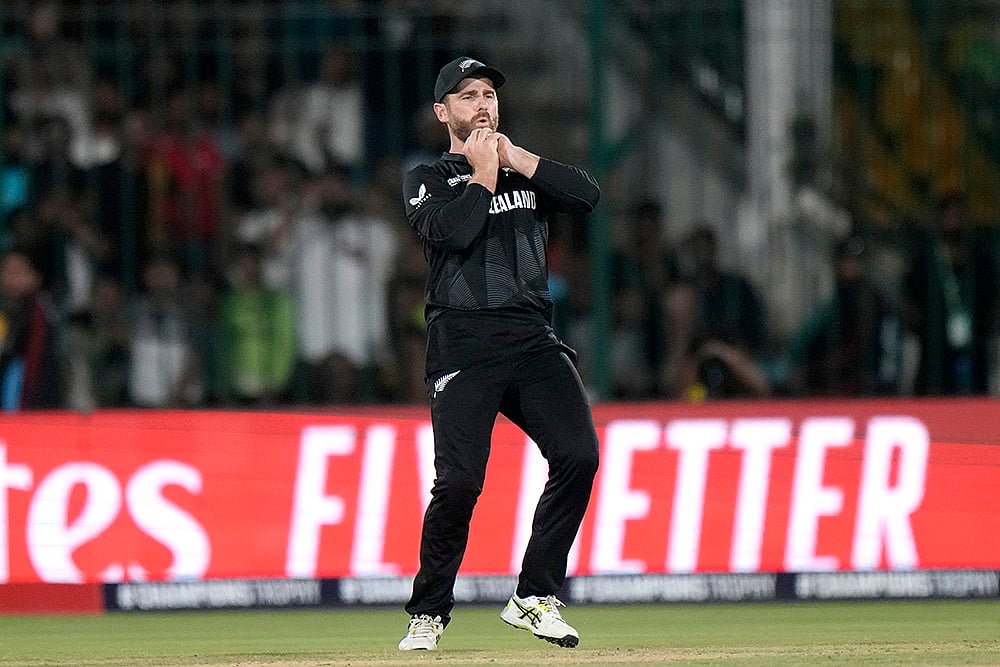 ICC Champions Trophy Pakistan vs New Zealand Cricket PAK vs NZ ODI cricket Match 1:  Kane Williamson