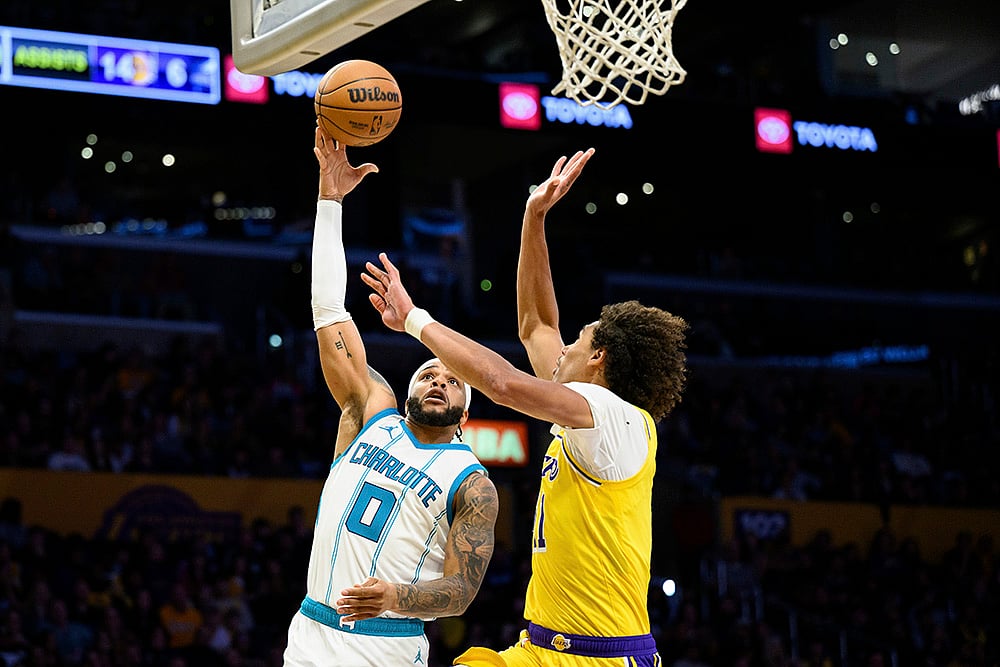 NBA basketball game Charlotte Hornets vs Los Angeles Lakers: Jaxson Hayes