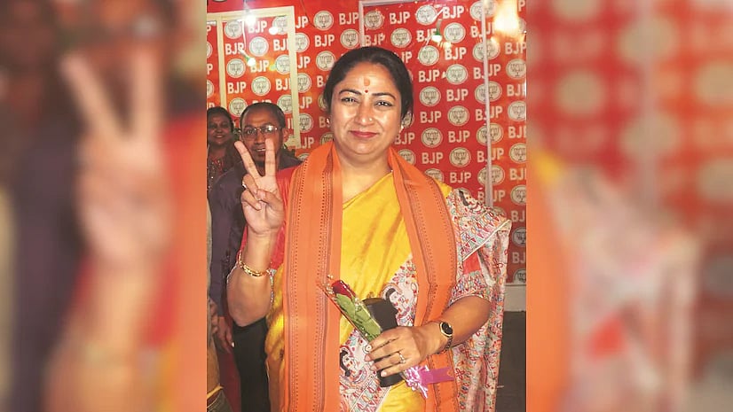 PTI : BJP's Rekha Gupta to take oath as Delhi CM on Thursday