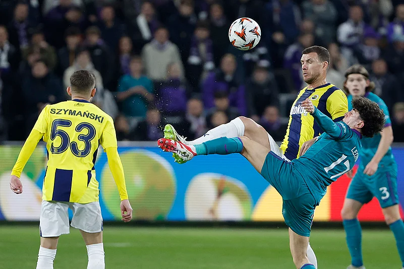 Europa League playoff second leg soccer match between Anderlecht vs Fenerbahce: Edim Dzeko