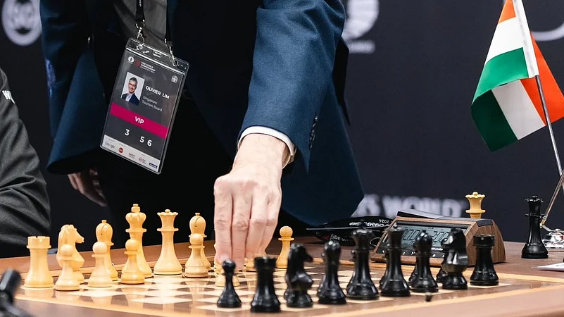 d-gukesh-vs-ding-liren-world-chess-championship-x