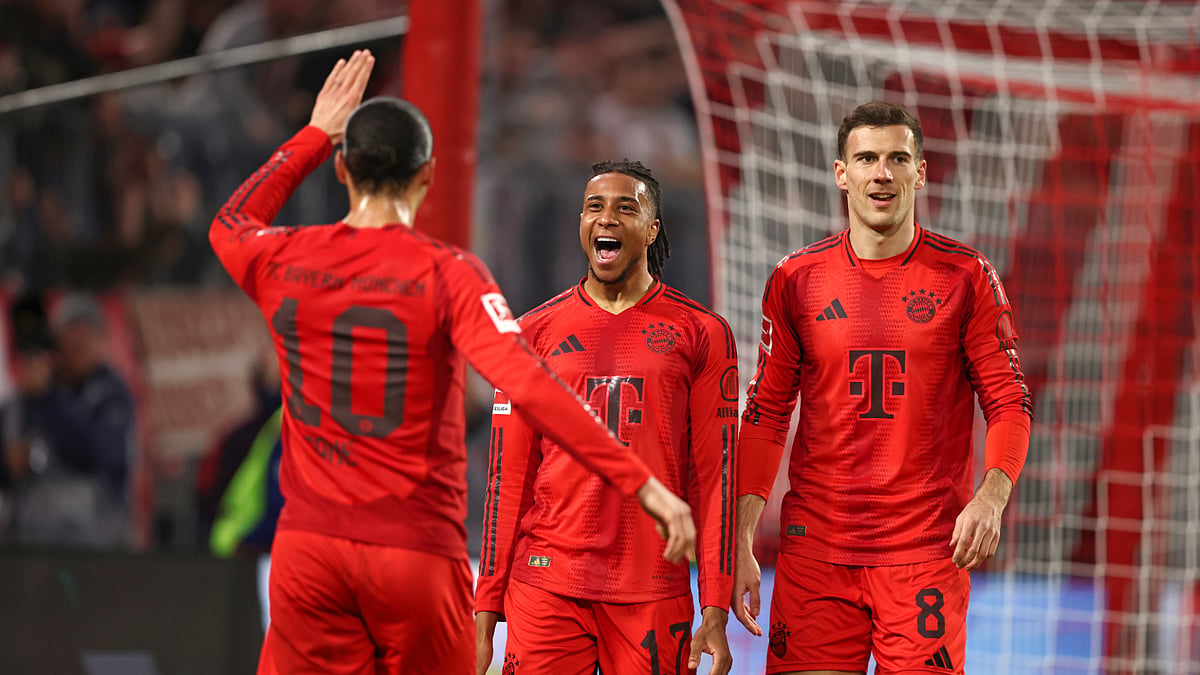 Michael Olise celebrates Sunday's strike against Eintracht Frankfurt - null