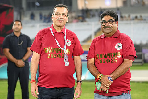 Mohun Bagan Super Giant owner Sanjiv Goenka with general secretary Debashis Dutta