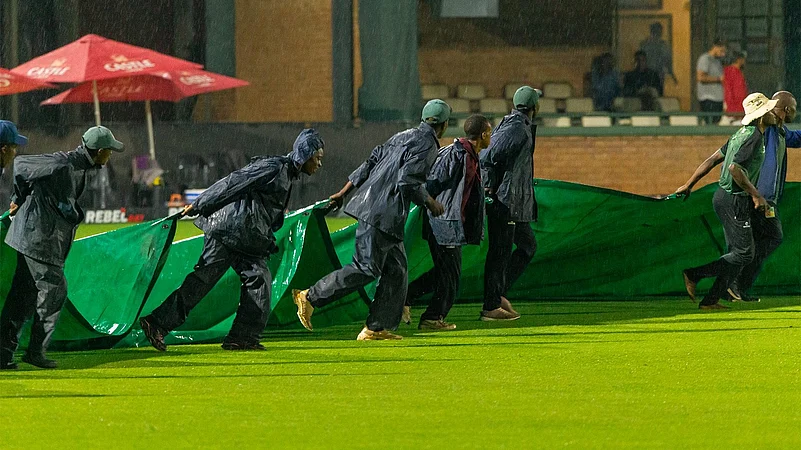 Covers being brought on during the third T20I between Ireland and Zimbabwe