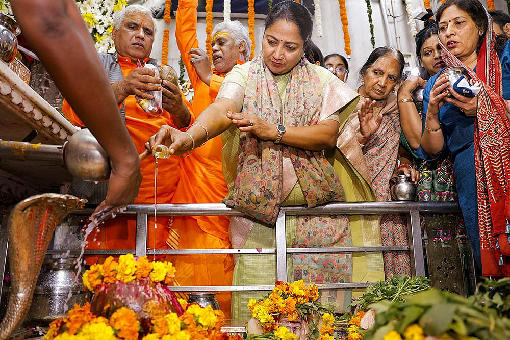 Maha Shivratri festival 2025 photo_Delhi CM Rekha Gupta