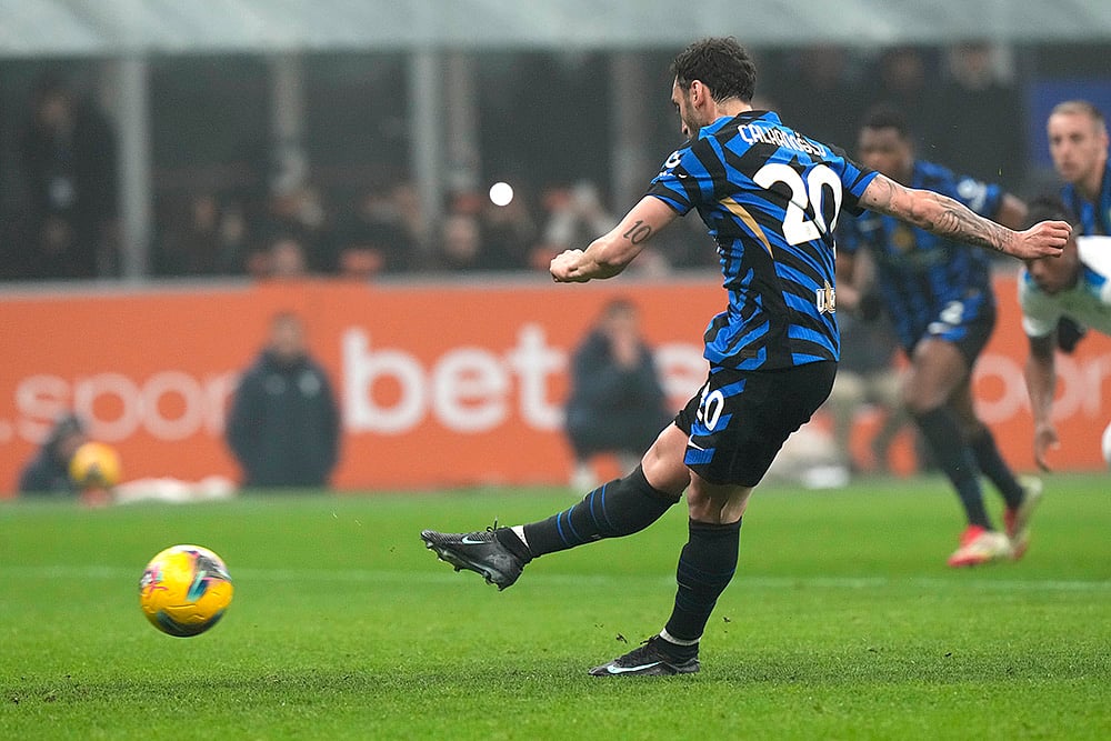 Coppa Italia 2024-25 Italy Soccer Italian Cup Inter Milan vs Lazio: Hakan Calhanoglu 