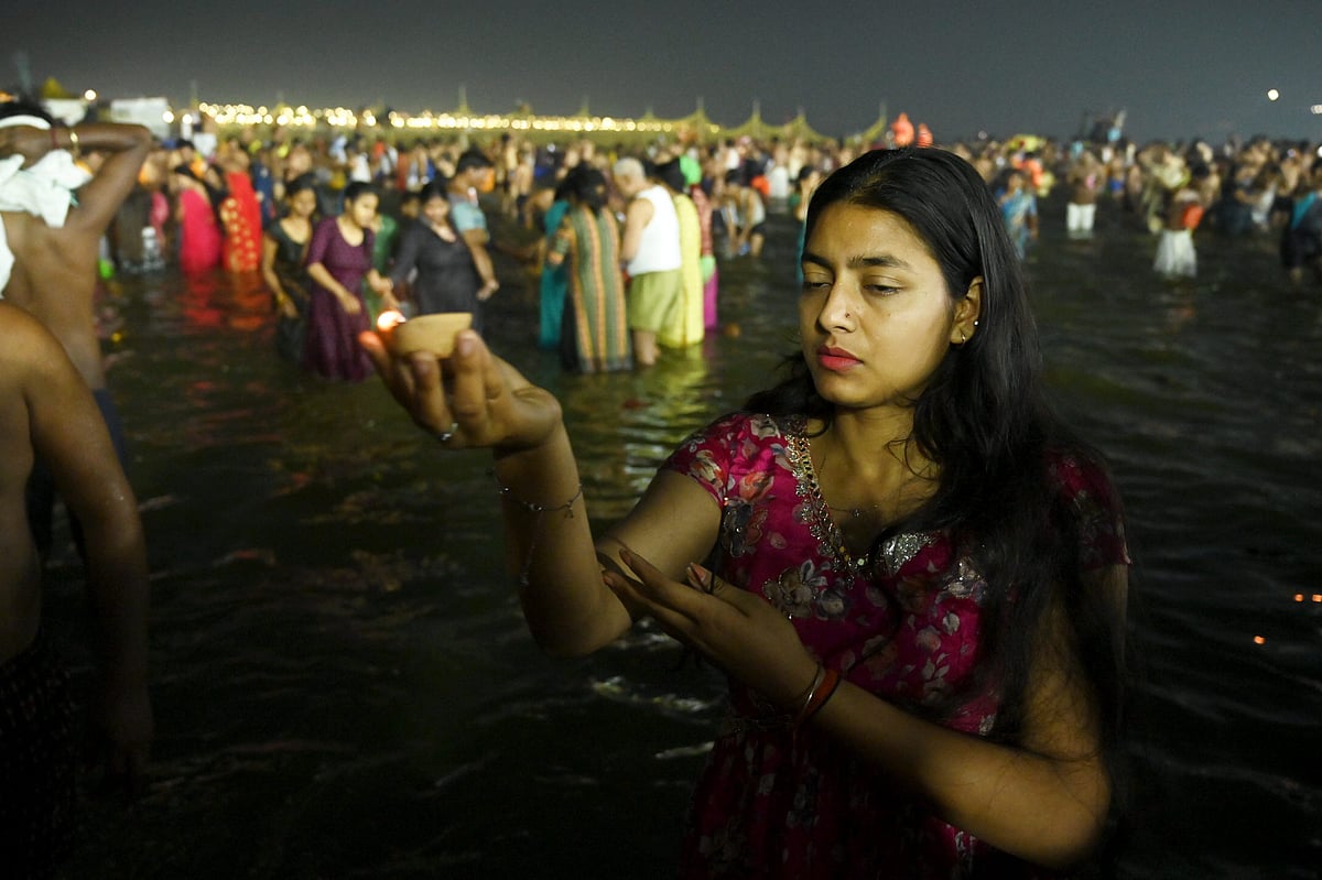 PTI : Maha Kumbh 2025: Mahashivratri final snan, last day of kumbh