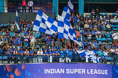 ISL 2024-25 BFC vs CFC: Bengaluru FC supporters 