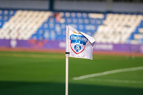 ISL 2024-25 BFC vs CFC: The Sree Kanteerava Stadium is marked with a Bengaluru FC corner flag