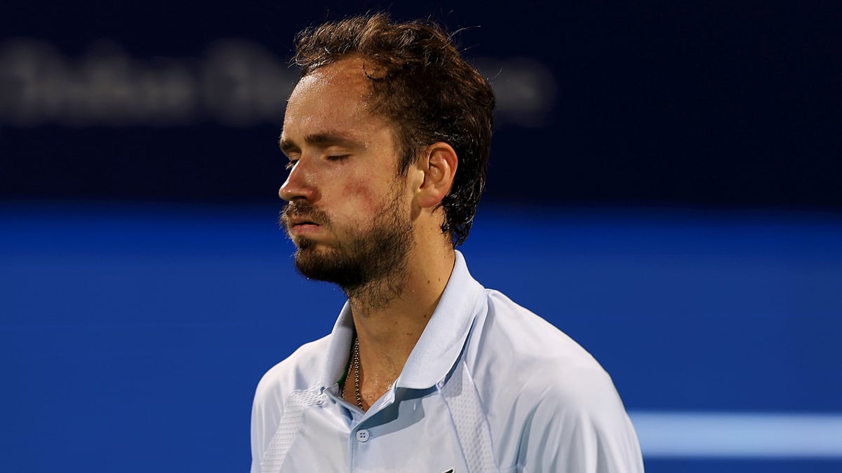 Daniil Medvedev was beaten in Dubai