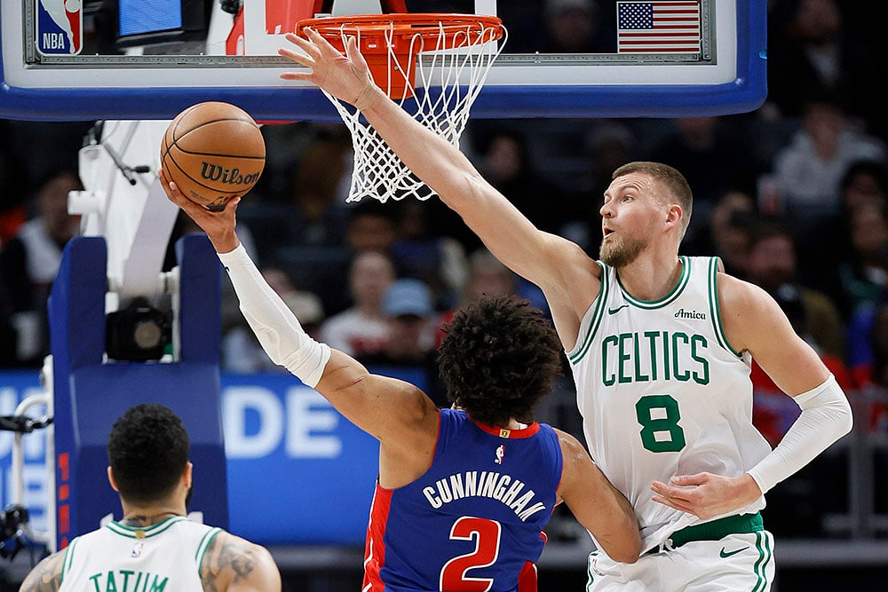 NBA basketball game Detroit Pistons vs Boston Celtics: Kris Dunn 