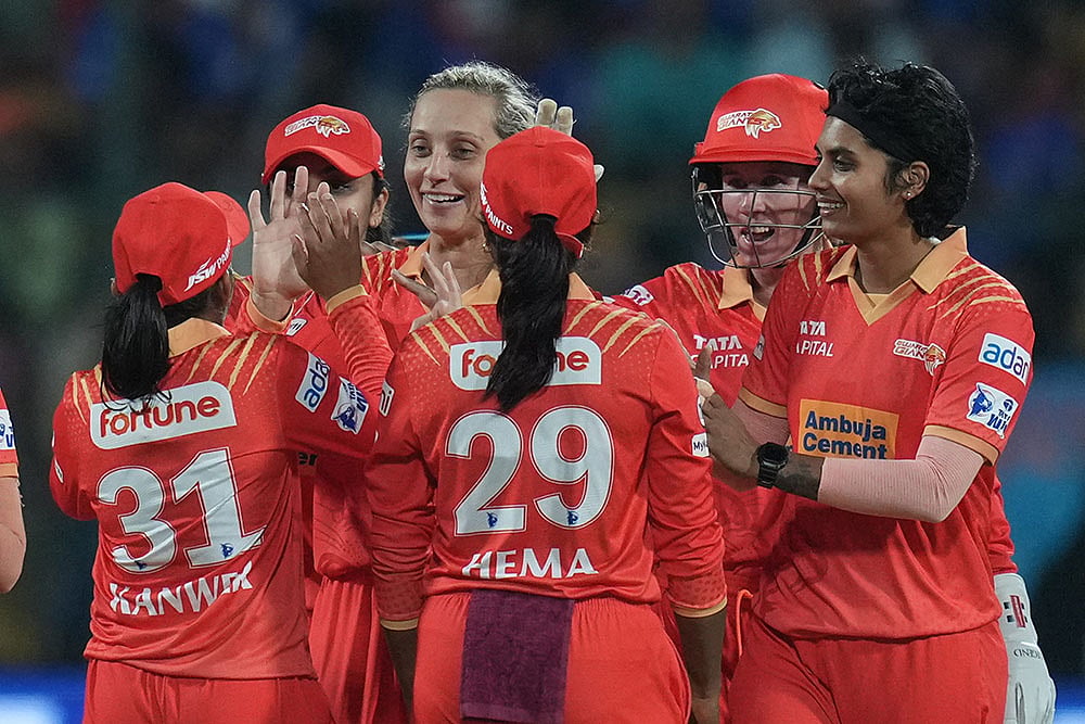 WPL 2025 Royal Challengers Bengaluru vs Gujarat Giants cricket: Ashleigh Gardner