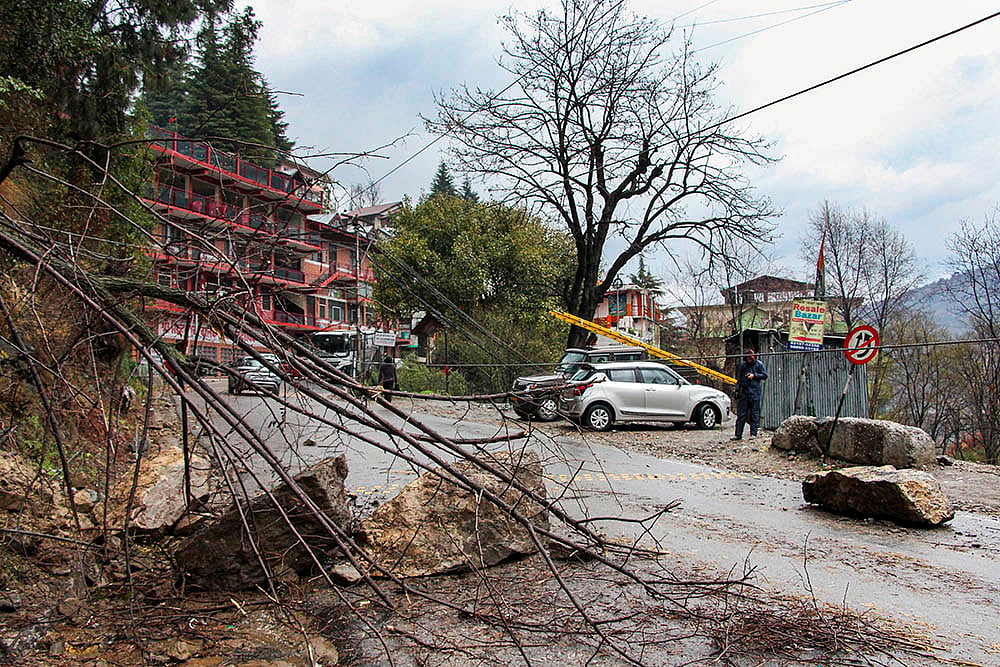 Heavy rain and Landslide in Kullu, Himachal Pradesh_7