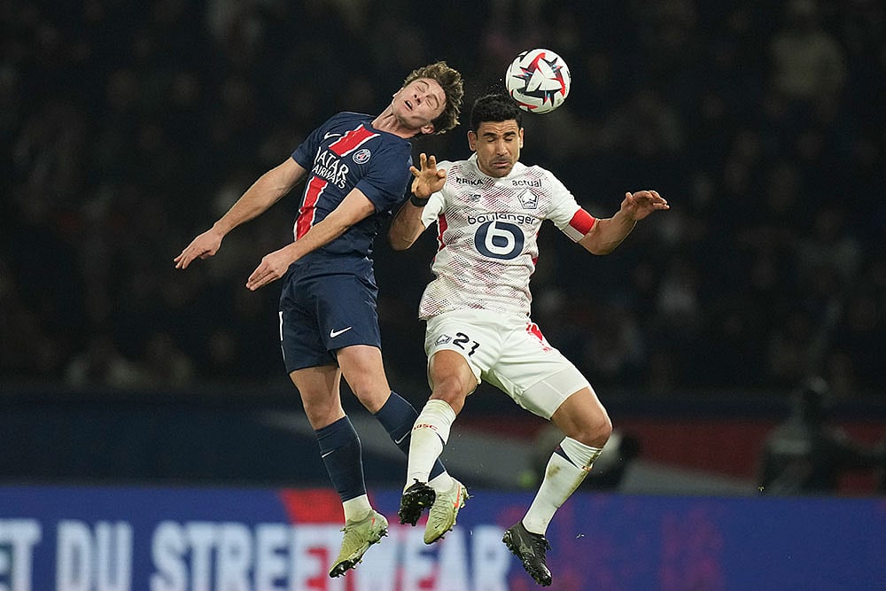 League One Soccer Match: Paris Saint-Germain vs Lille