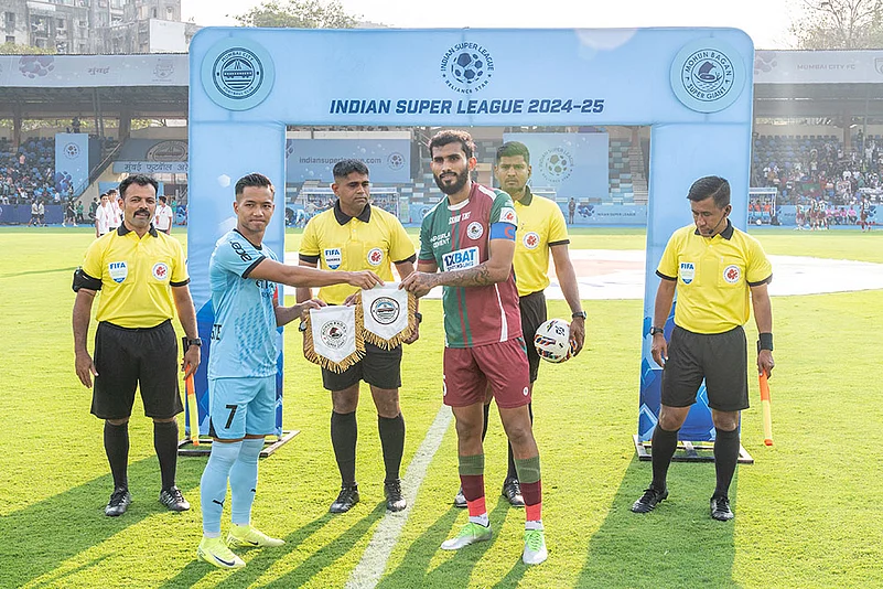 Indian Super League 2024-25: Mohun Bagan vs Mumbai City