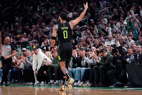NBA Basketball Game: Boston Celtics vs Cleveland Cavaliers