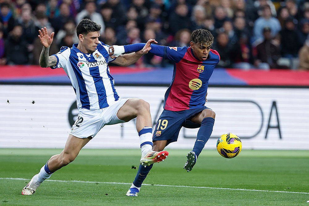 Spanish La Liga Soccer Match: Barcelona Vs Real Sociedad