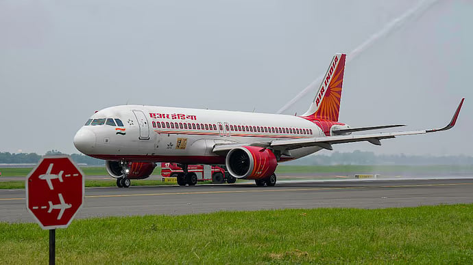 PTI : Air India fires pilots over whistleblower allegations