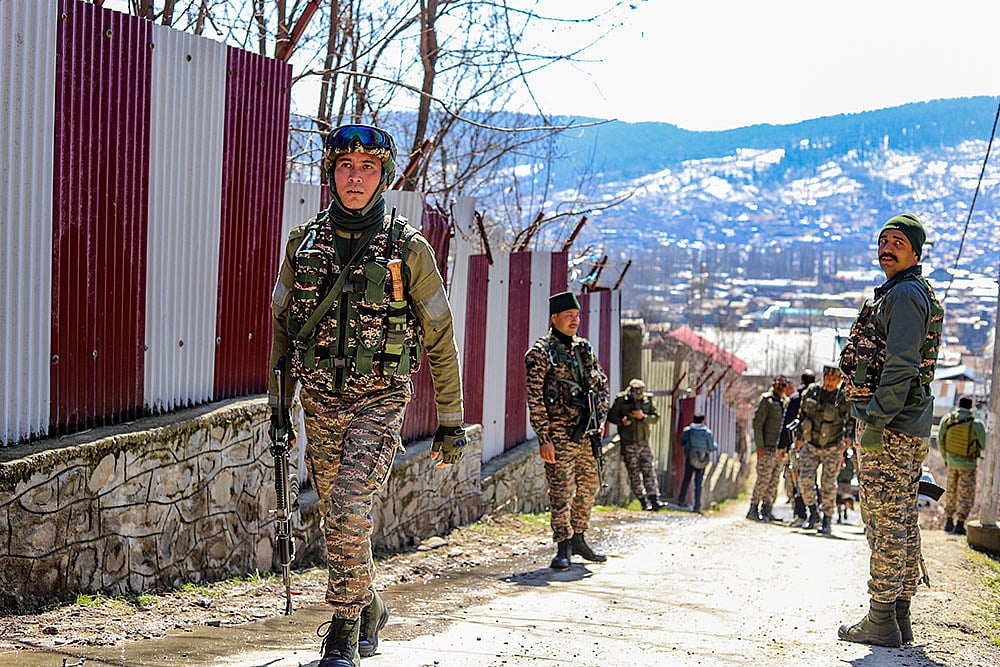 Grenade attack in Baramulla