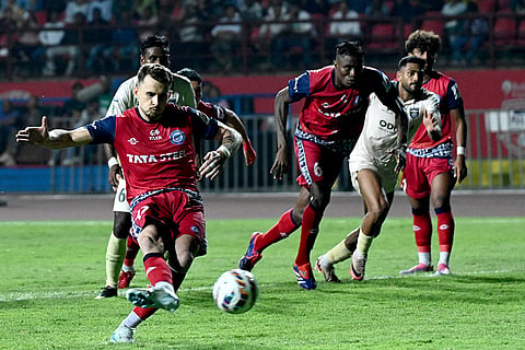 ISL 2024-25, JFC vs OFC: Jordan Murray converts from the spot kick