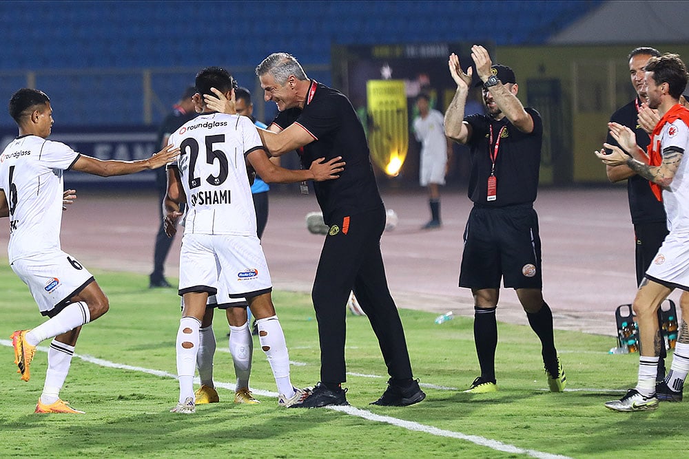 | Photo: FDSL/ISL : ISL 2024-25, PFC Vs HFC: Punjab FC camp celebrates Shami Singamayum's goal