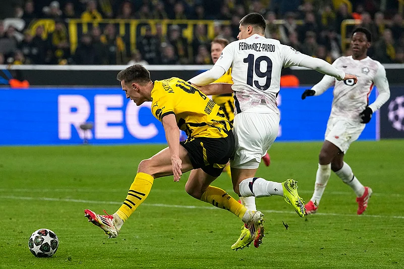 UEFA Champions League: Borussia Dortmund vs Lille
