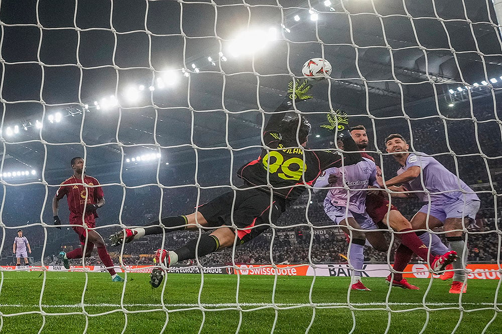 UEFA Europa League Soccer 2024-25 Last 16, AS Roma vs Athletic Bilbao: Mile Svilar
