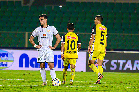 ISL 2024-25, PFC Vs HFC: Ramhlunchhunga (10) scores a goal for of Hyderabad FC