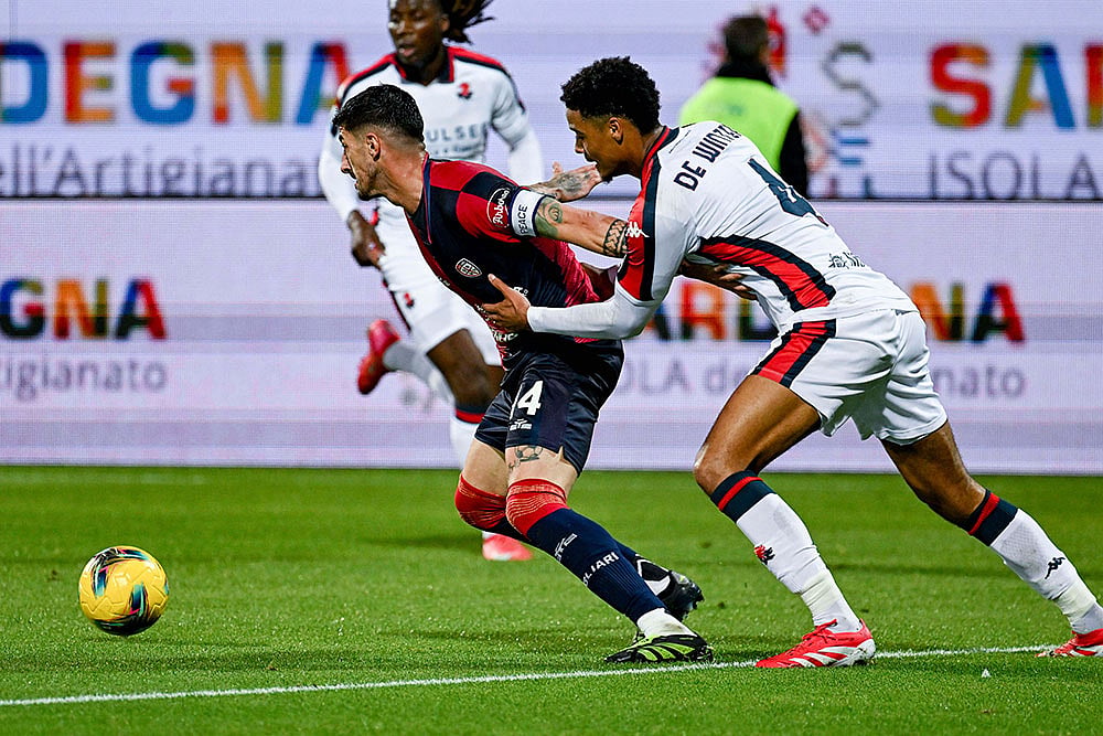 Serie A Soccer: Cagliari Calcio vs Genoa