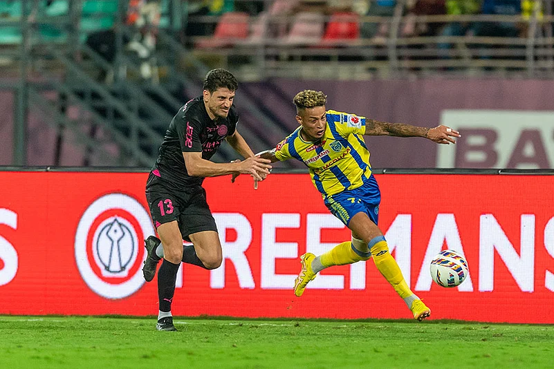 Kerala Blasters Vs Mumbai City FC