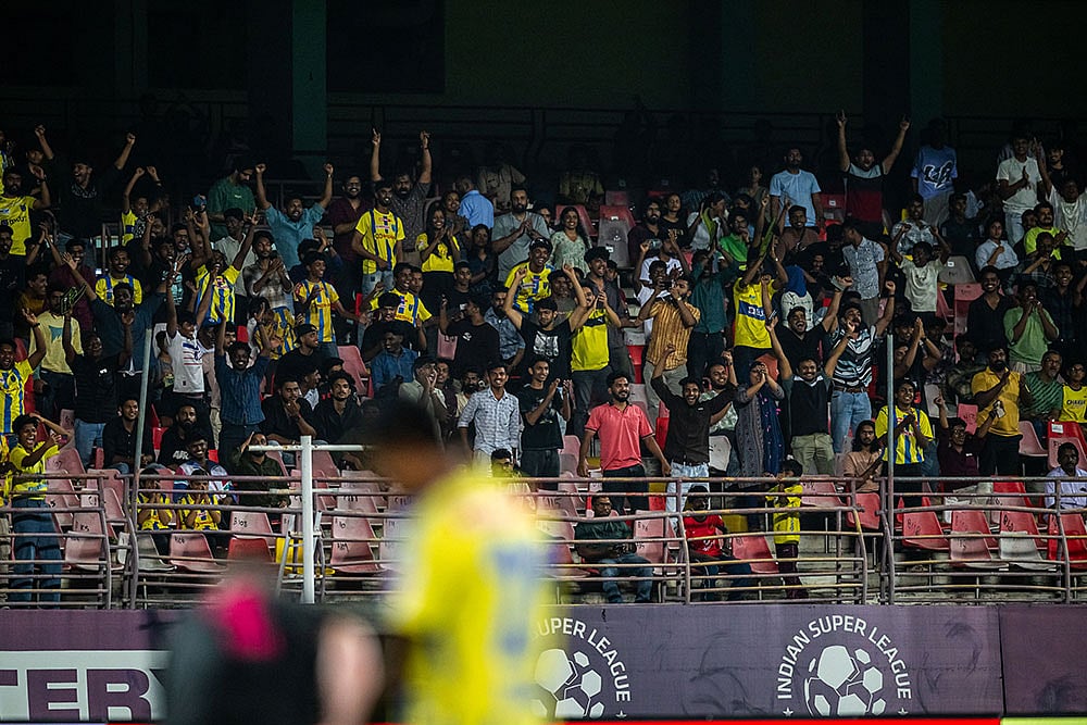 ISL: Kerala Blasters Vs Mumbai City FC