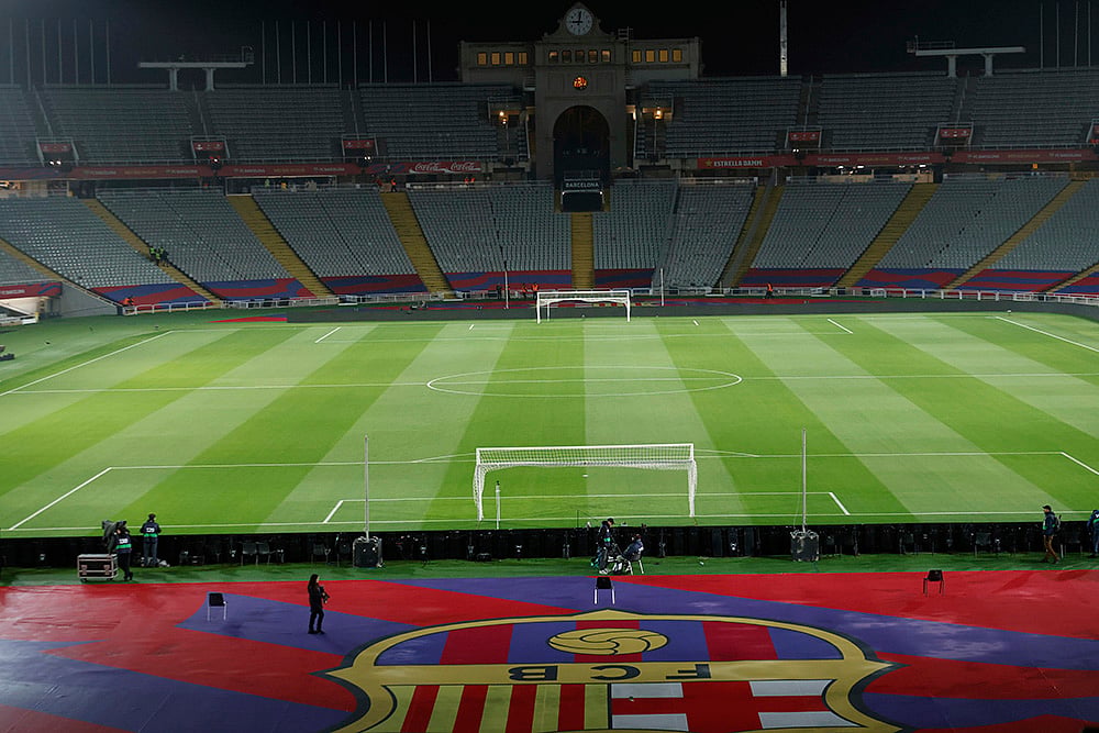 Spain soccer La Liga 2024-25 Barcelona Vs Osasuna Game Postponed: 4