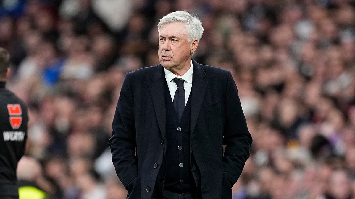 Carlo Ancelotti during Real Madrid's win over Rayo Vallecano