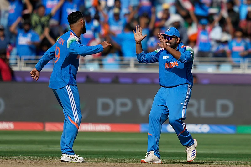 ICC Champions Trophy Final 2025 India vs New Zealand from Dubai: Varun Chakravarthy
