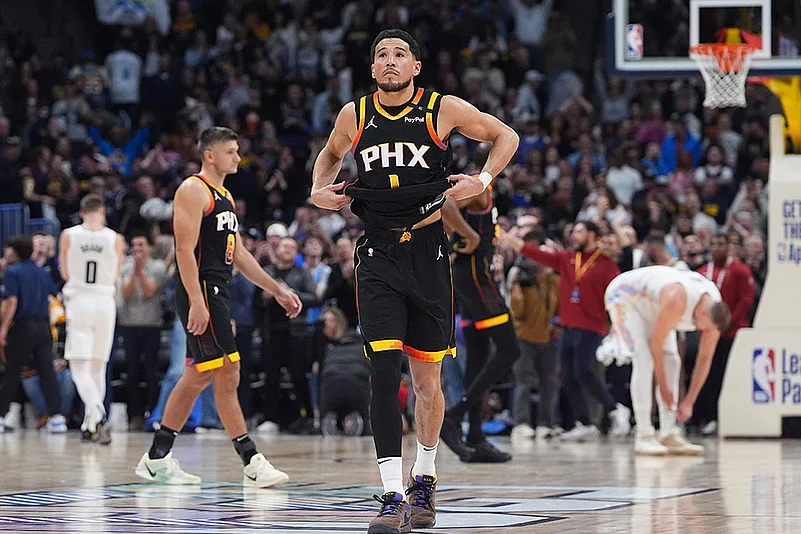 NBA basketball game Phoenix Suns vs Denver Nuggets: Devin Booker