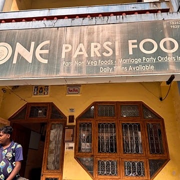 A1 Farsi Food Restaurant in Gujarat