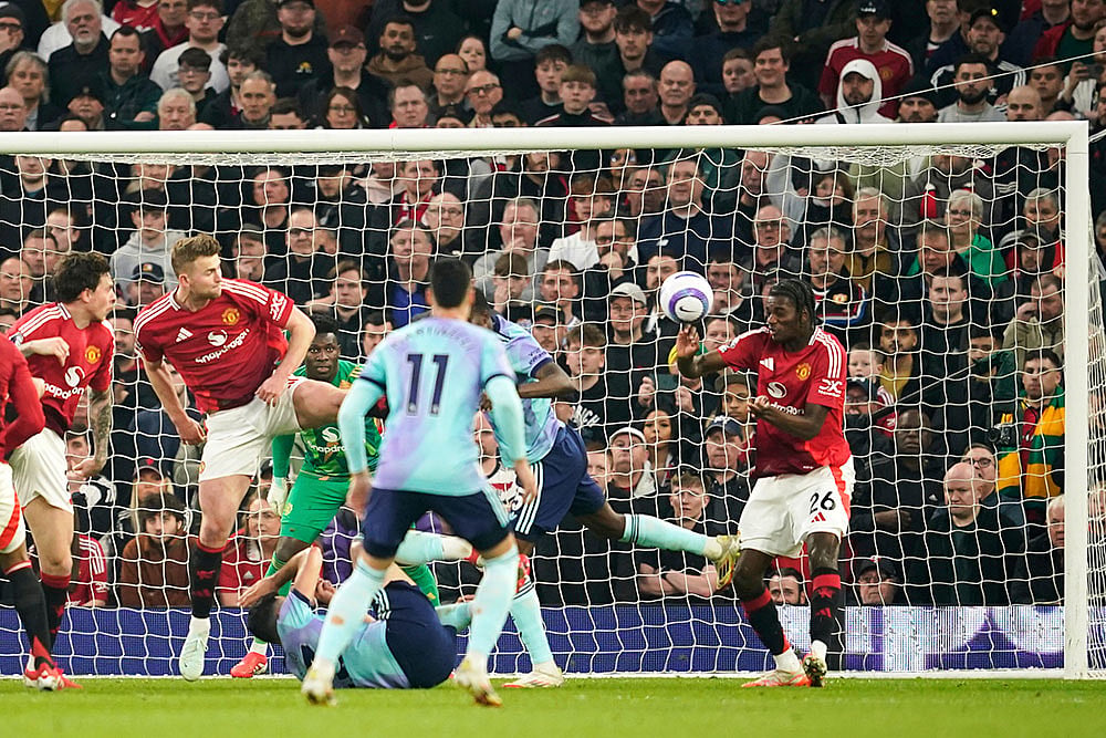 English Premier League: Manchester United vs Arsenal