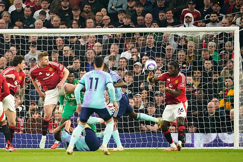 English Premier League: Manchester United vs Arsenal