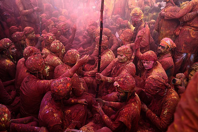 Lathmar Holi Barsana