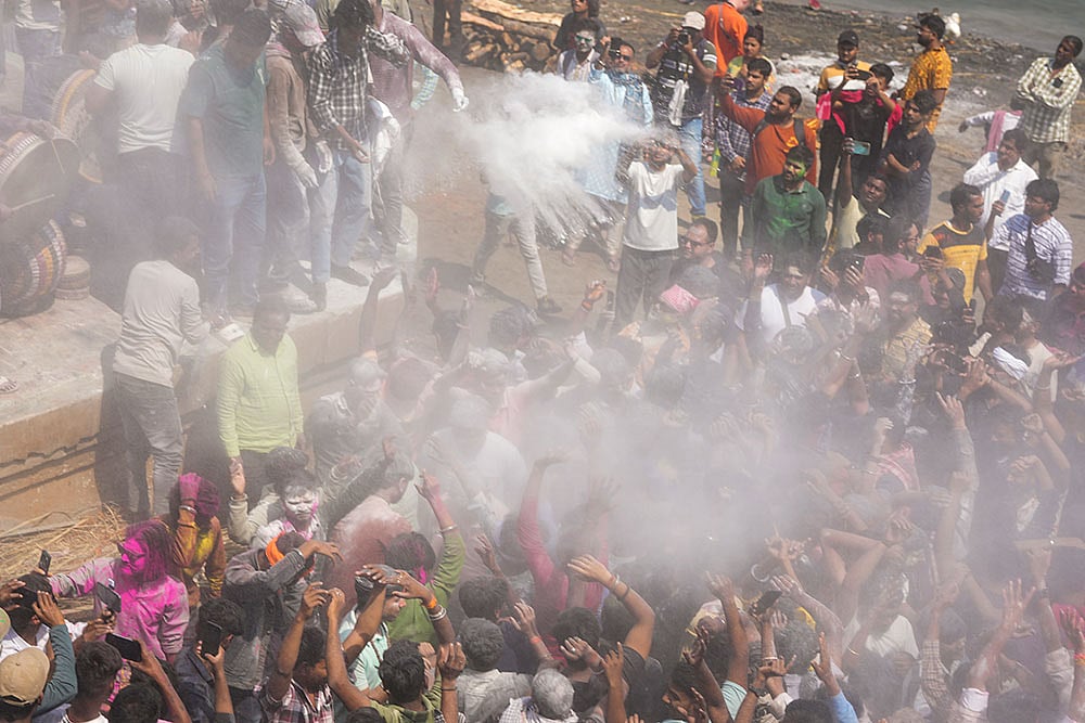 Varanasi Masan Holi
