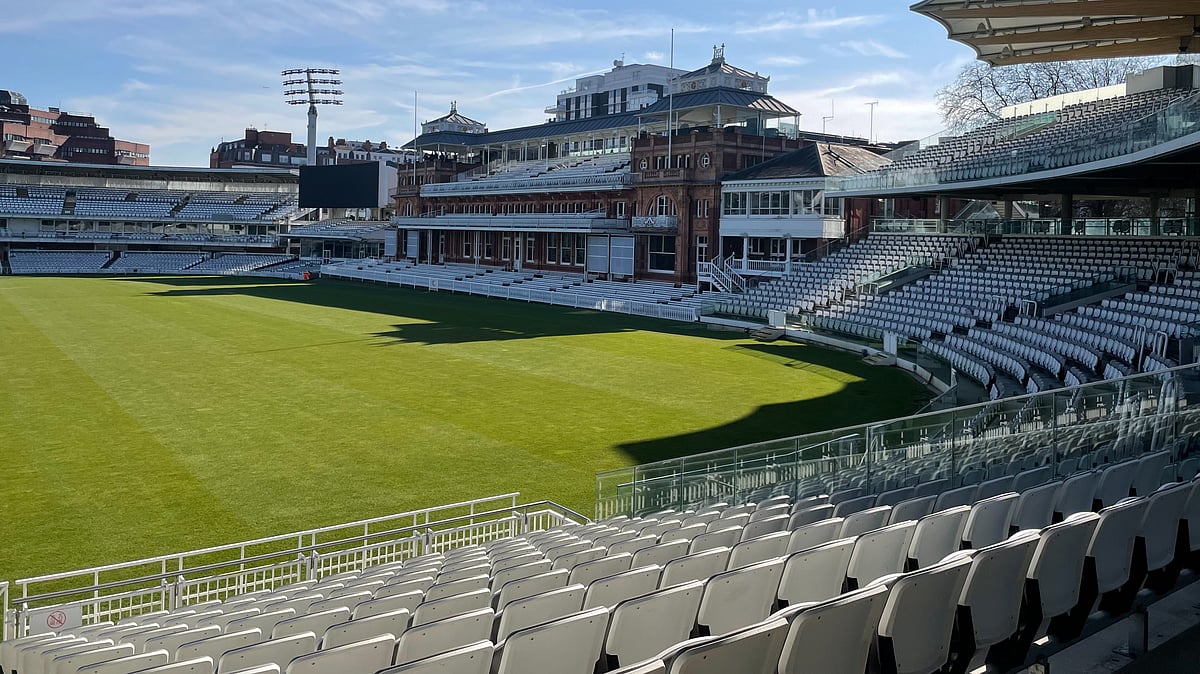 File : Lord's Cricket Ground in England.