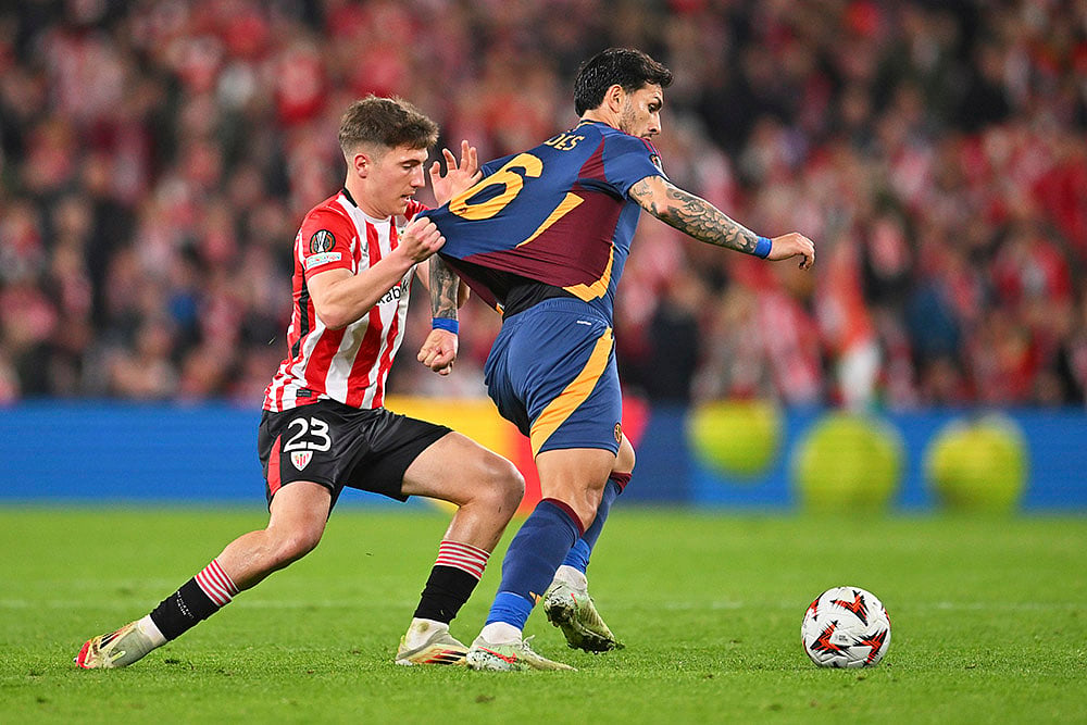 Europa League 2024-25 soccer AS Roma vs Athletic Bilbao_Leandro Paredes