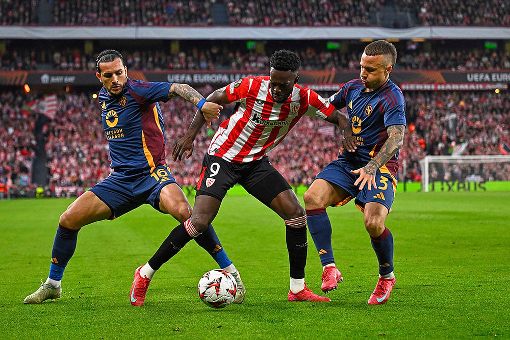 Europa League 2024-25 soccer AS Roma vs Athletic Bilbao_Leandro Paredes