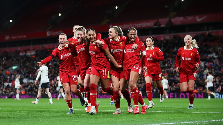 Liverpool stunned Manchester United - null