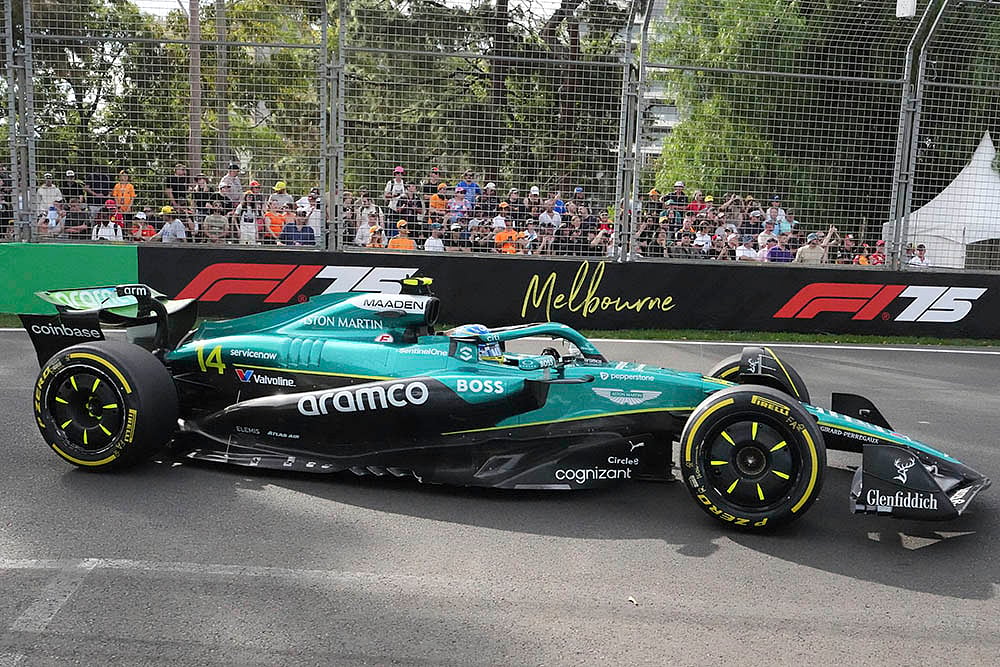 Australian Formula One Grand Prix Auto racing at Albert Park_Aston Martin driver Fernando Alonso