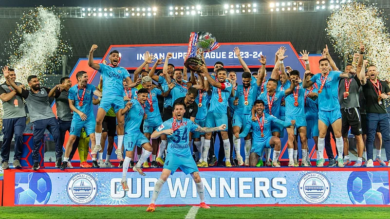 ISL 2023-24 Cup winners Mumbai City FC
