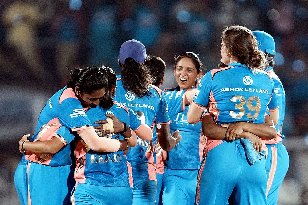Womens Premier League (WPL) 2025 final cricket Mumbai Indians vs Delhi Capitals: 3