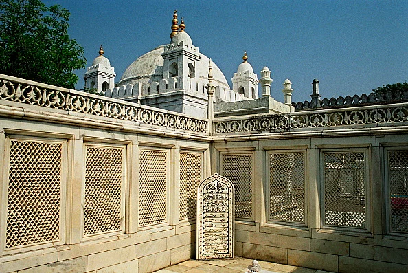 Aurangzebs tomb