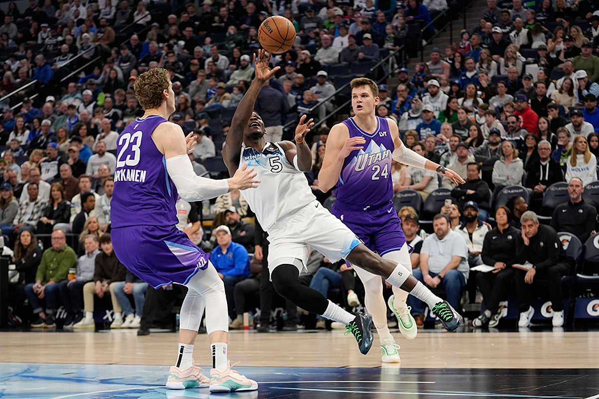 NBA: Utah Jazz vs Minnesota Timberwolves